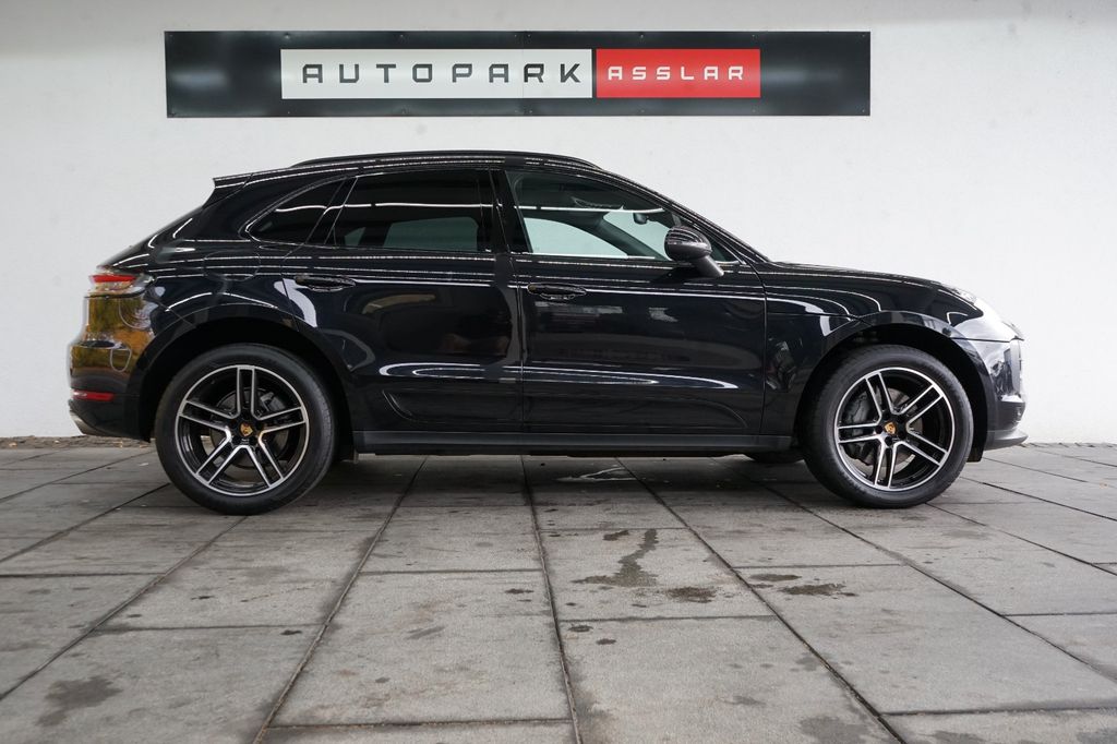 Porsche Macan 2021