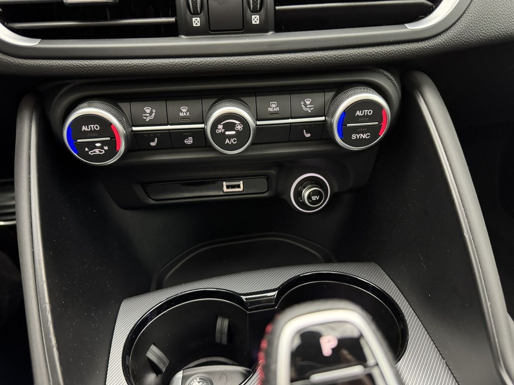 Alfa Romeo Giulia 2023