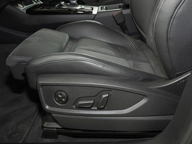 Audi SQ5 2022