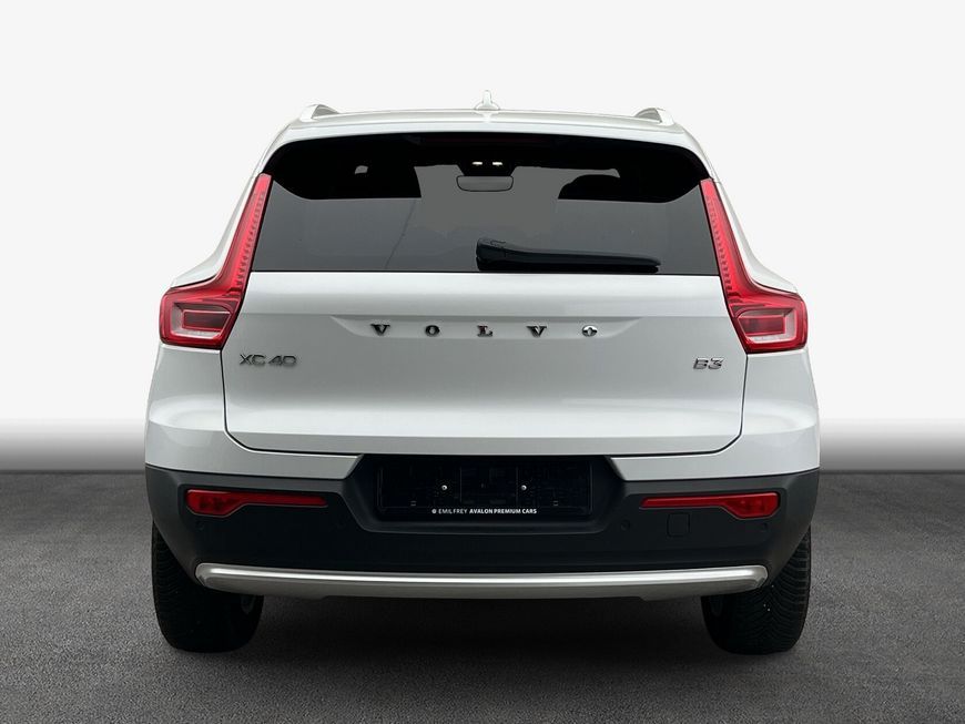 Volvo XC40 2024