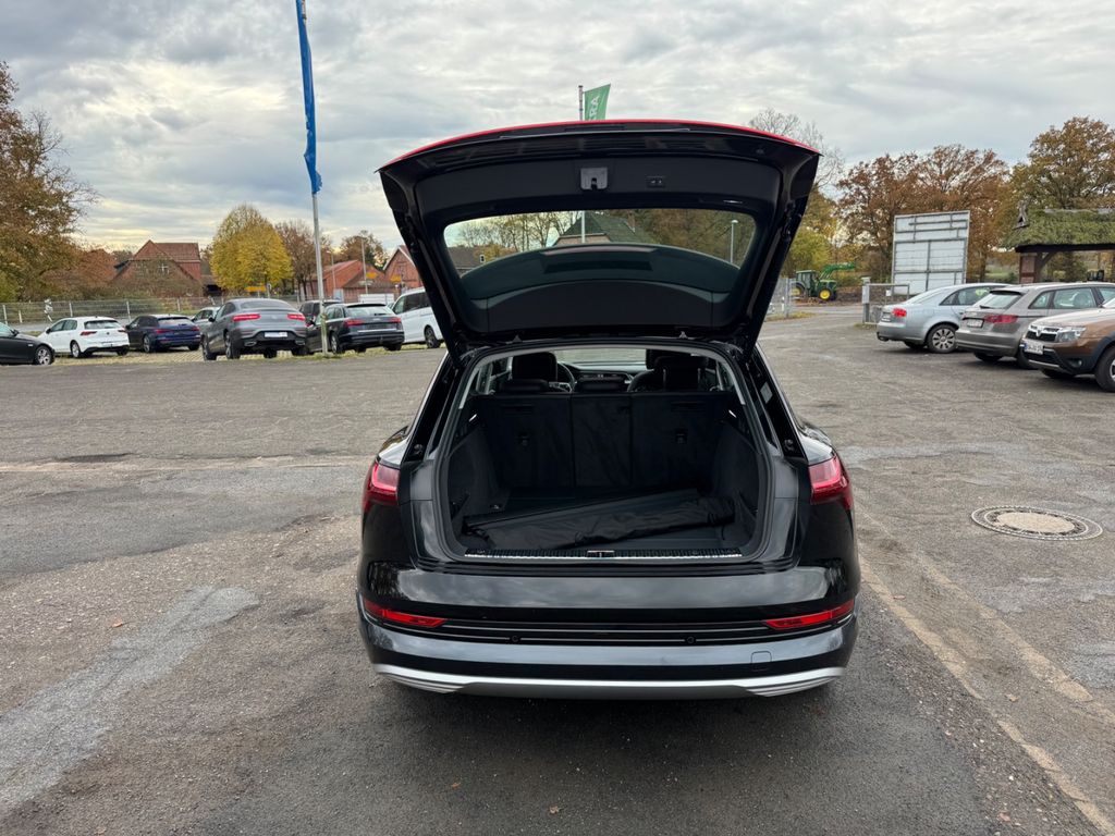 Audi e-tron 2022