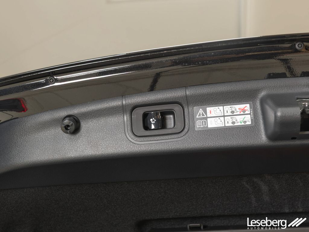 Mercedes-Benz C 220 2025