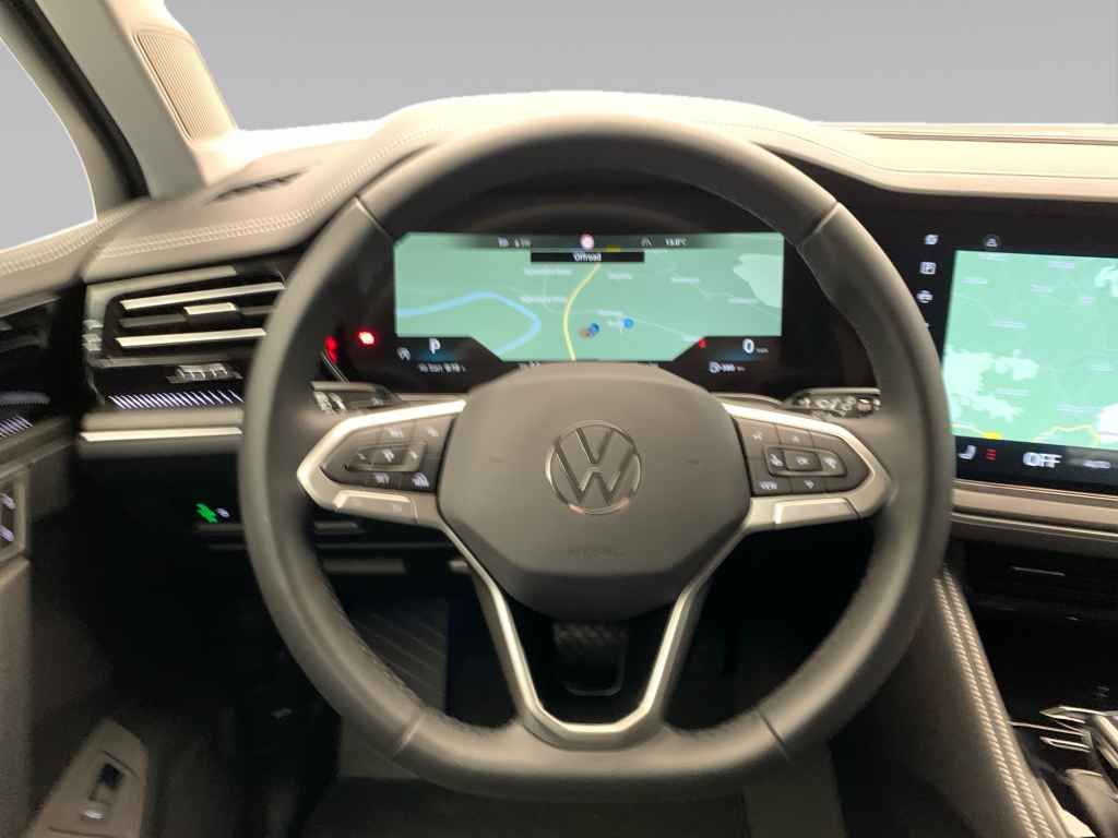 Volkswagen Touareg 2025