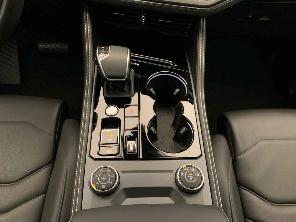 Volkswagen Touareg 2025