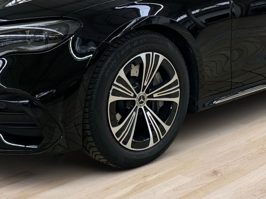 Mercedes-Benz E 200 2025