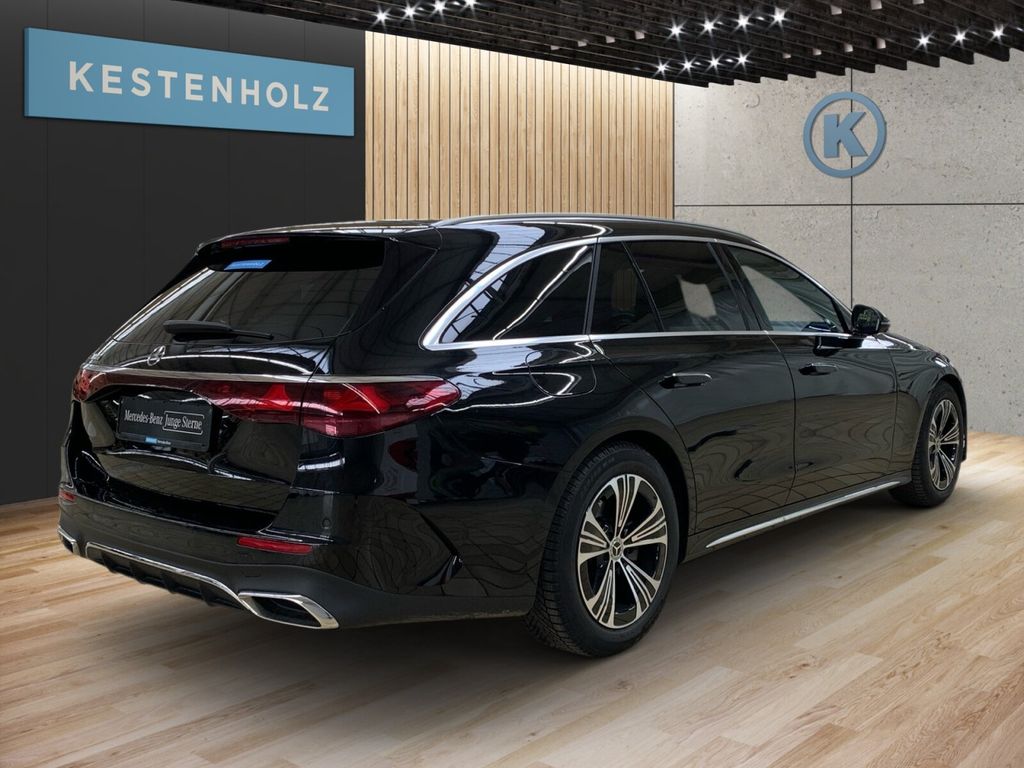 Mercedes-Benz E 200 2025