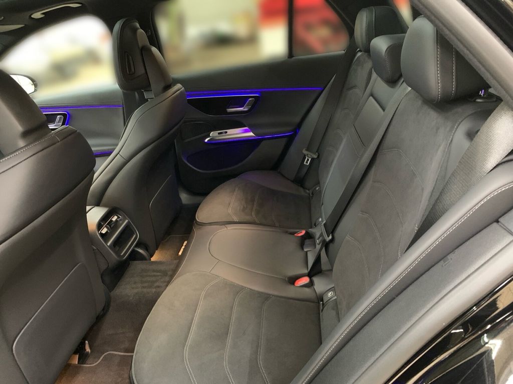 Mercedes-Benz E 200 2025