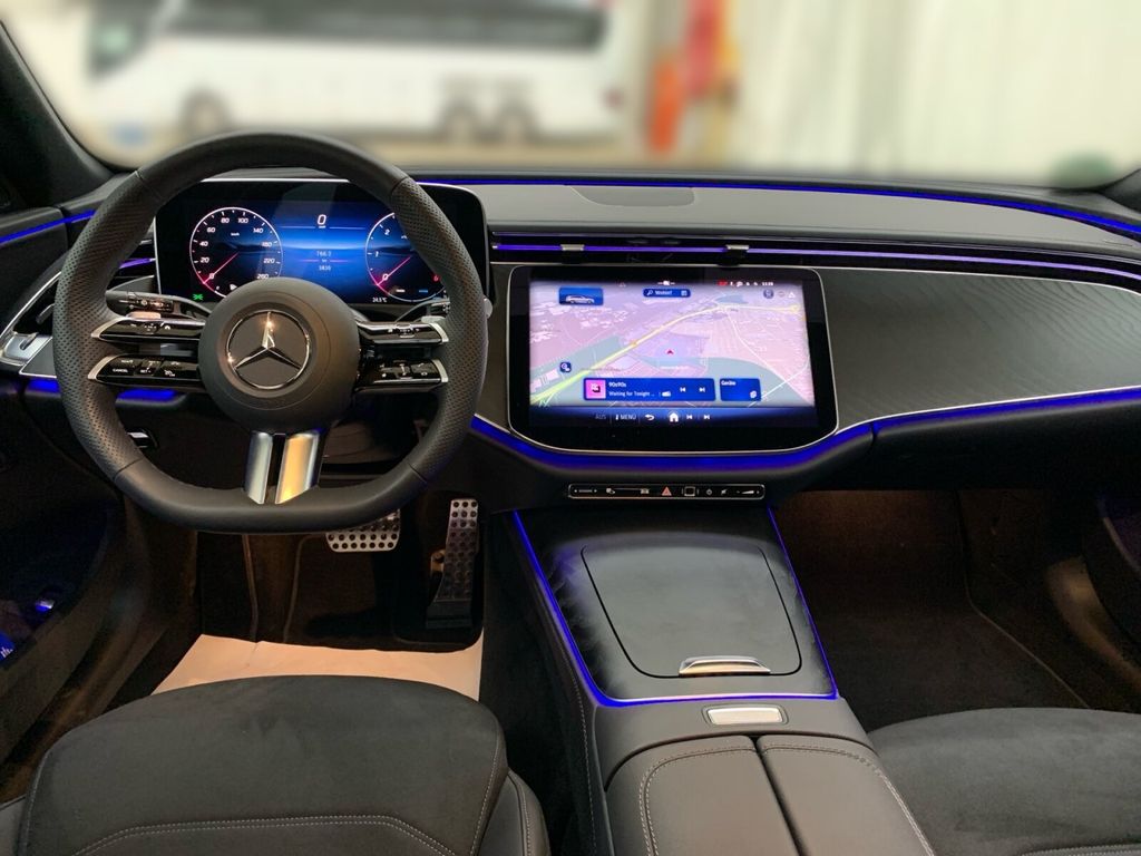 Mercedes-Benz E 200 2025