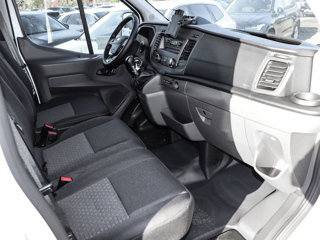 Ford Transit 2024