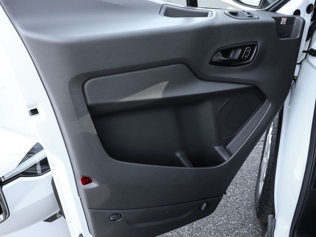 Ford Transit 2024