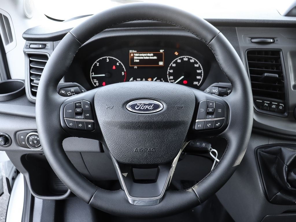 Ford Transit 2024