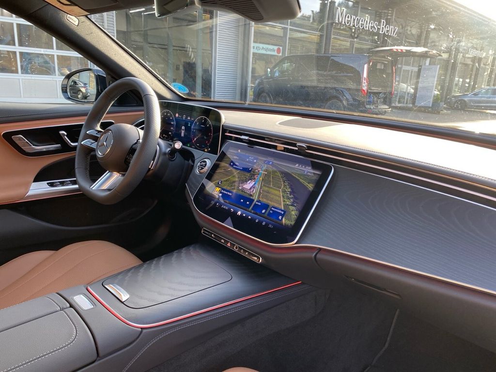 Mercedes-Benz E 200 2025