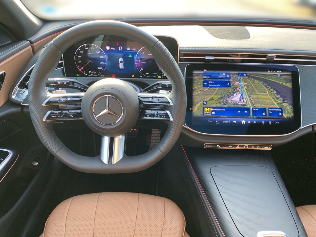 Mercedes-Benz E 200 2025