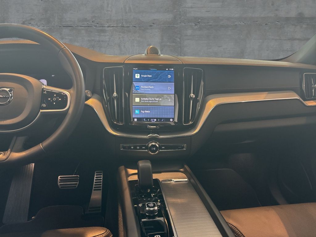 Volvo XC60 2022