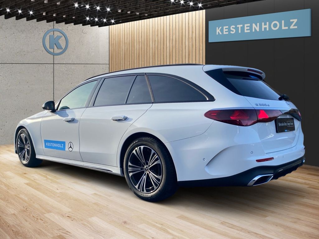 Mercedes-Benz E 200 2025