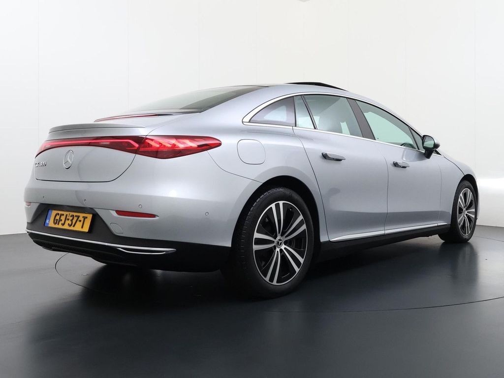 Mercedes-Benz EQE 2024