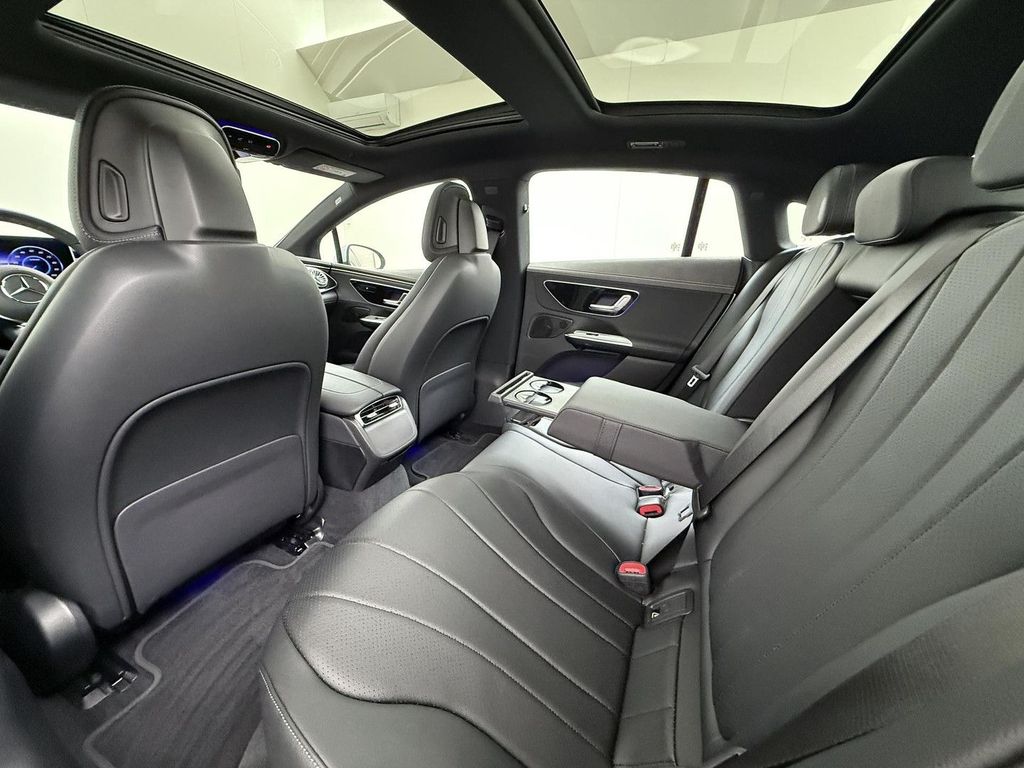 Mercedes-Benz EQE 2024