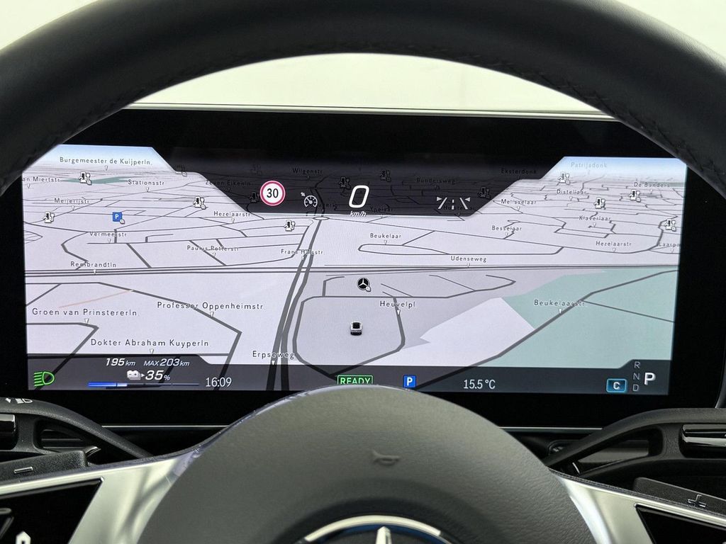 Mercedes-Benz EQE 2024