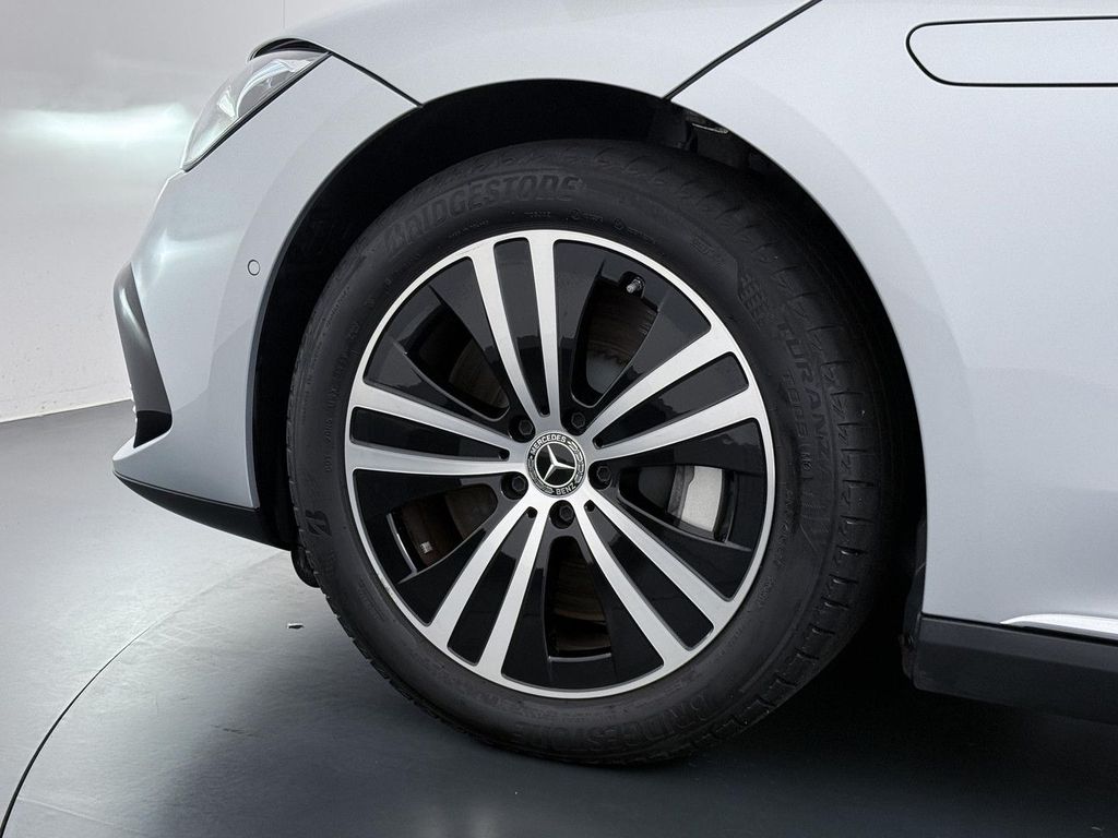 Mercedes-Benz EQE 2024