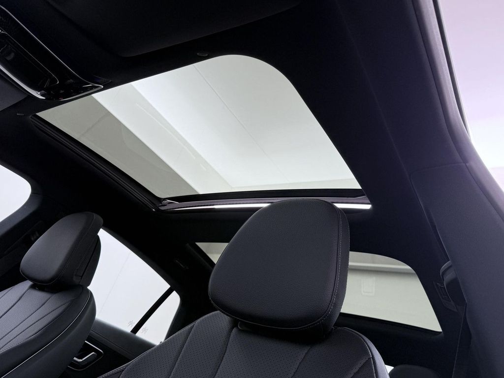 Mercedes-Benz EQE 2024