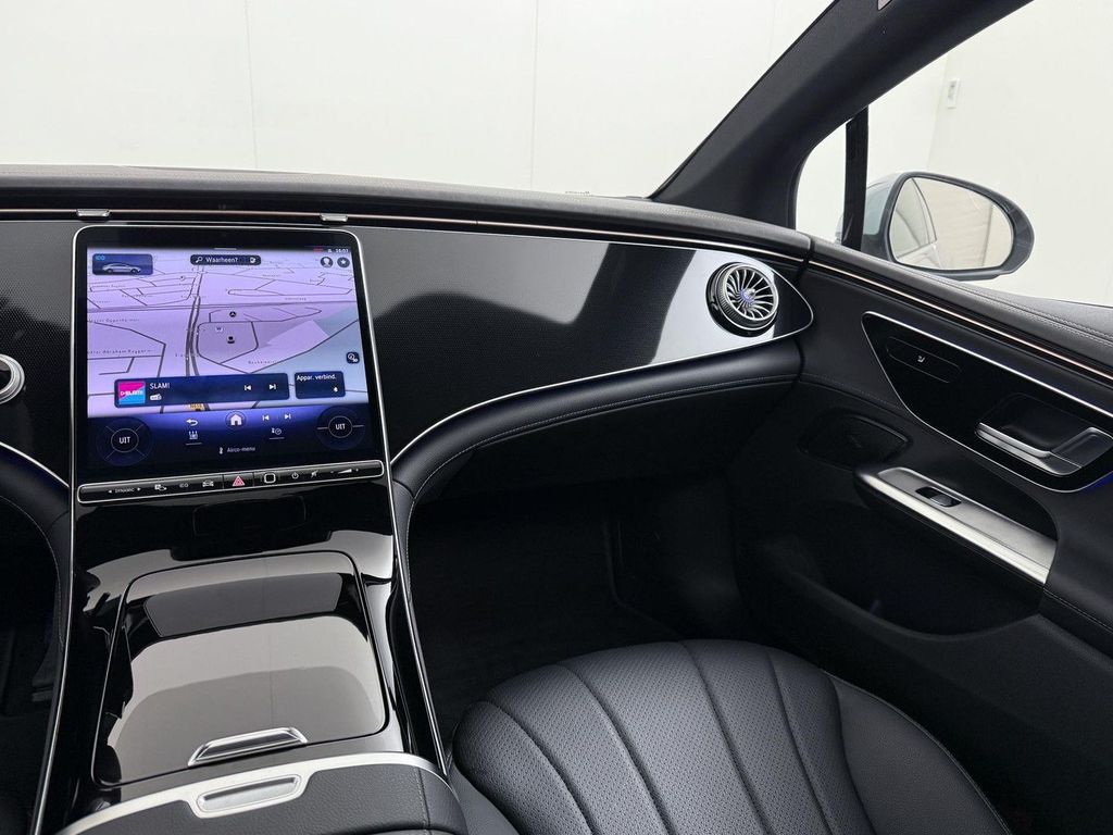 Mercedes-Benz EQE 2024