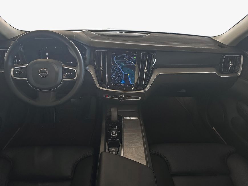 Volvo V60 Cross Country 2024