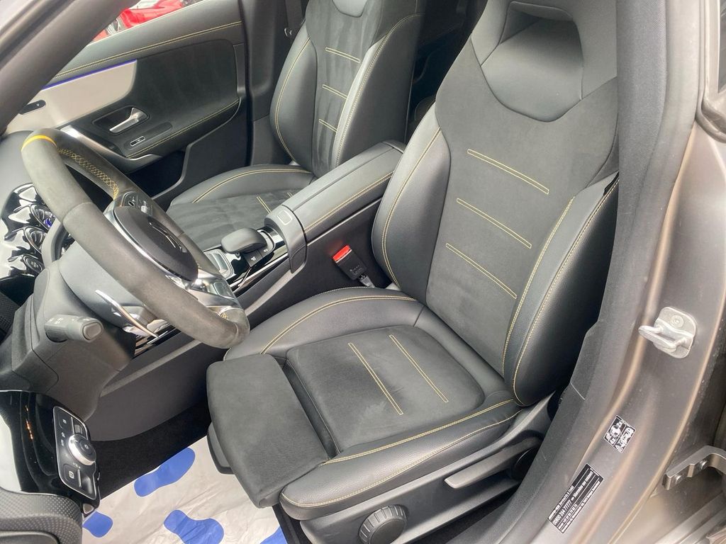 Mercedes-Benz CLA 45 AMG 2023