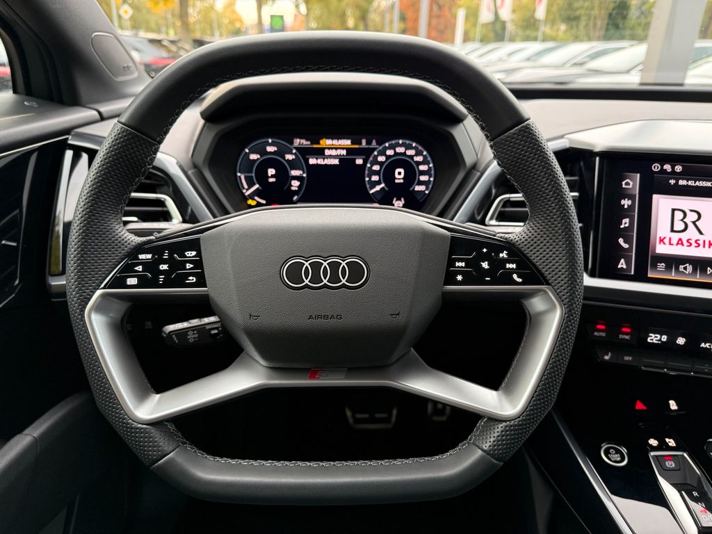 Audi Q4 2025
