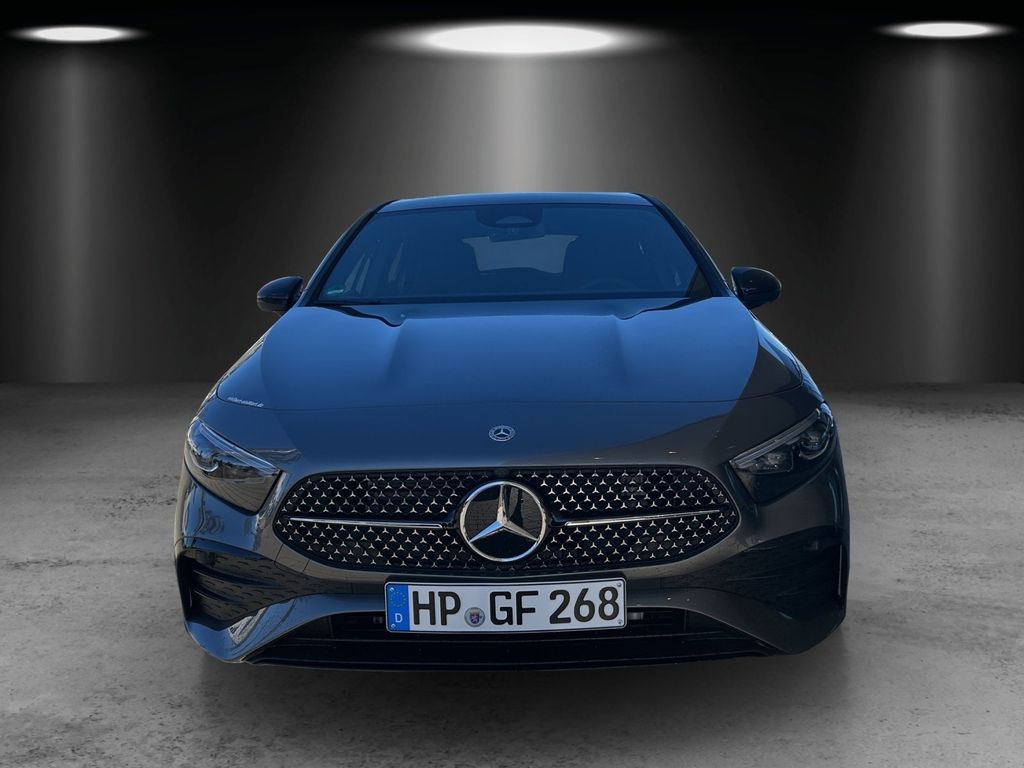 Mercedes-Benz A 220 2025