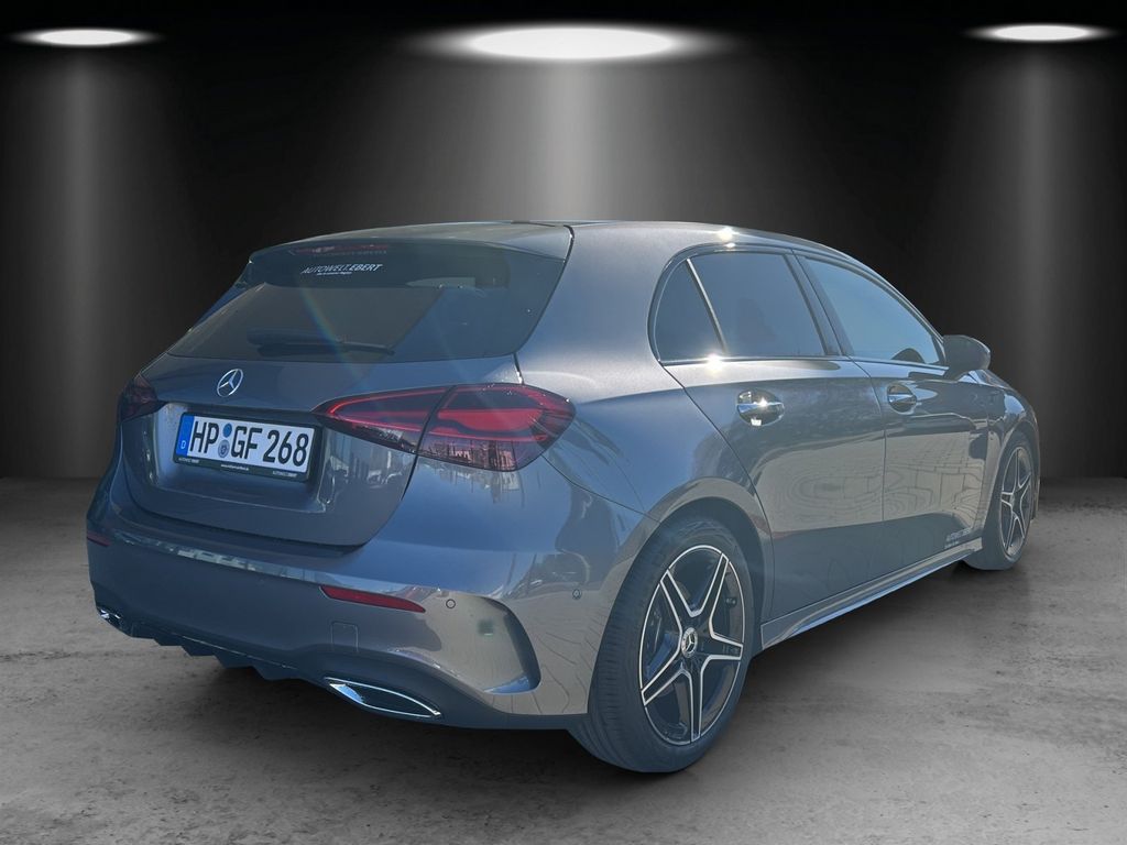 Mercedes-Benz A 220 2025