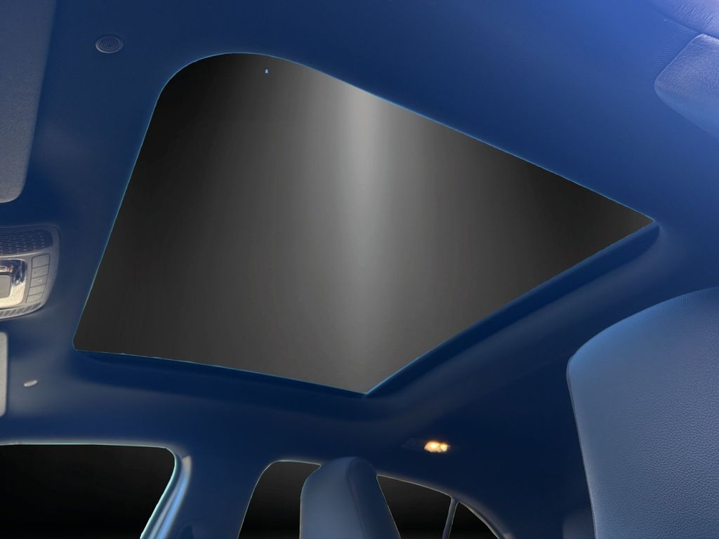 Mercedes-Benz A 220 2025