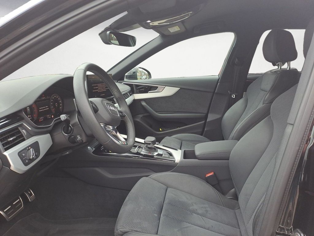 Audi A4 2024