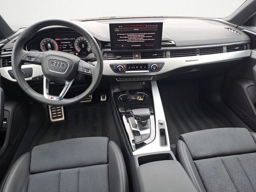 Audi A4 2024