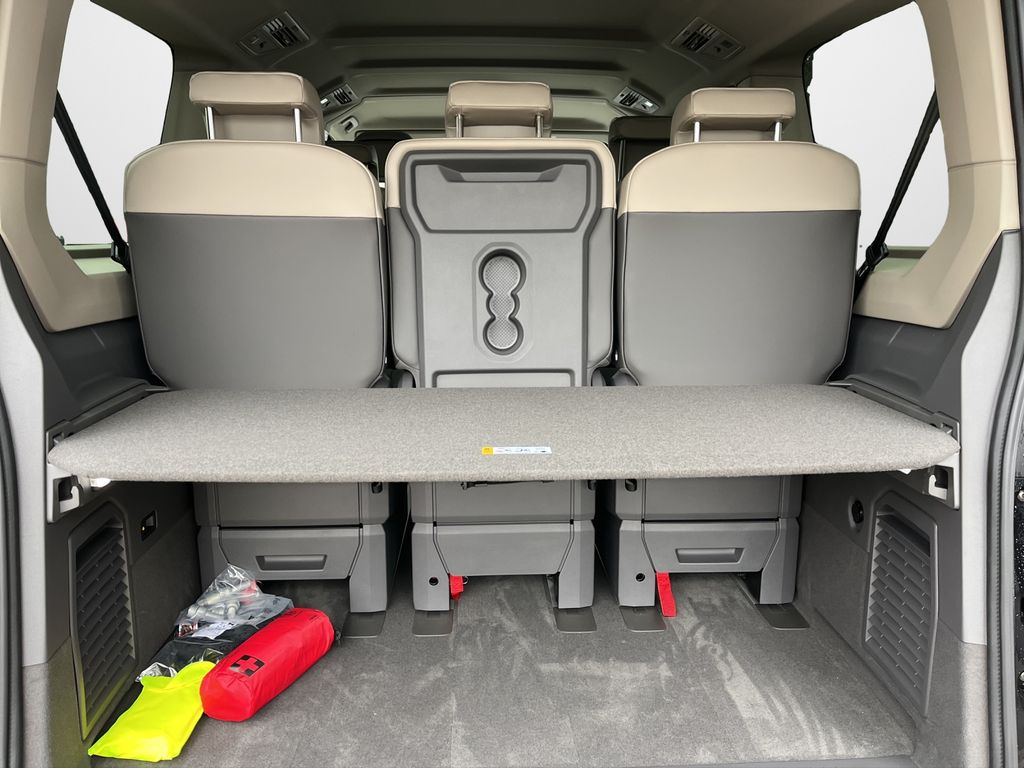 Volkswagen T7 Multivan 2025