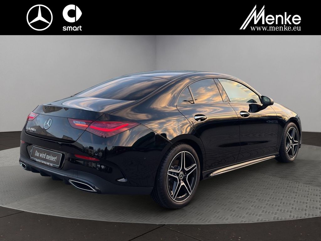 Mercedes-Benz CLA 200 2025