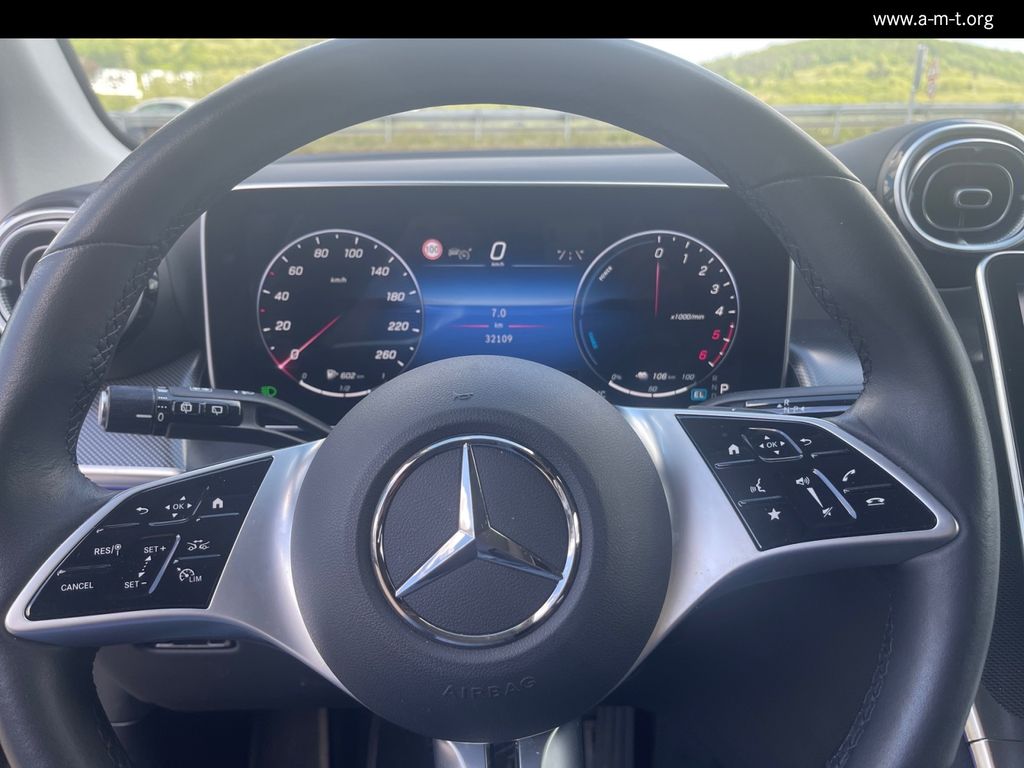 Mercedes-Benz GLC 300 2024