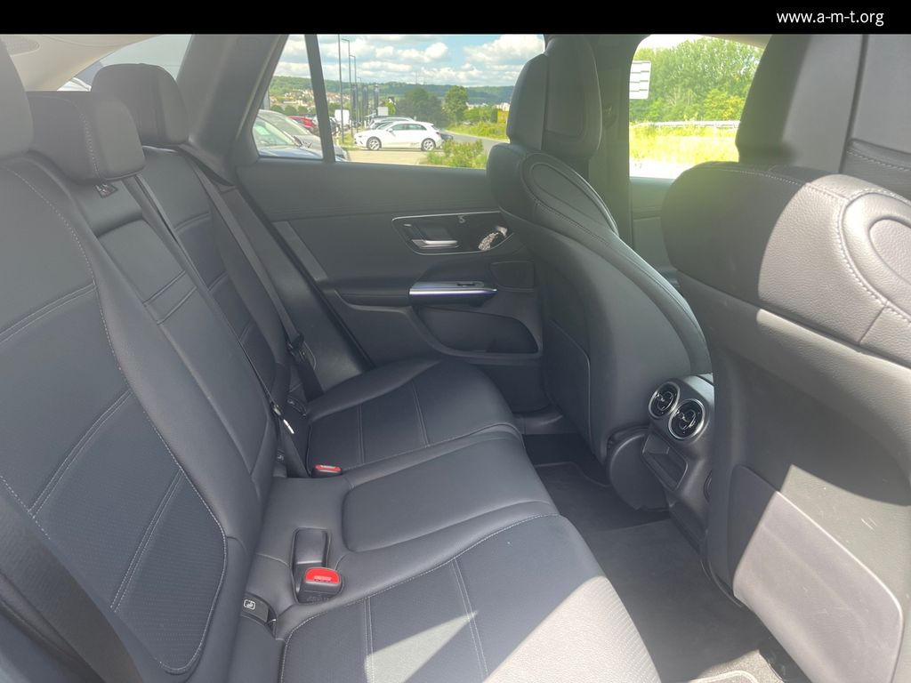 Mercedes-Benz GLC 300 2024