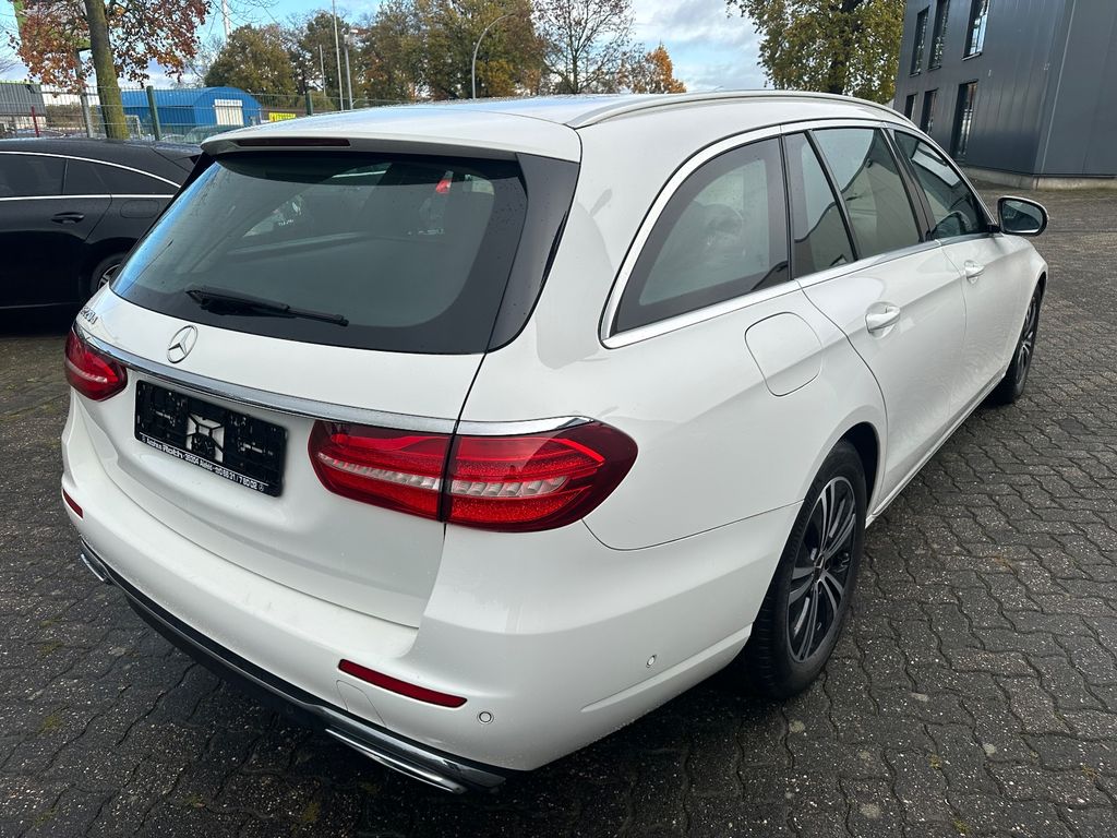 Mercedes-Benz E 220 2017