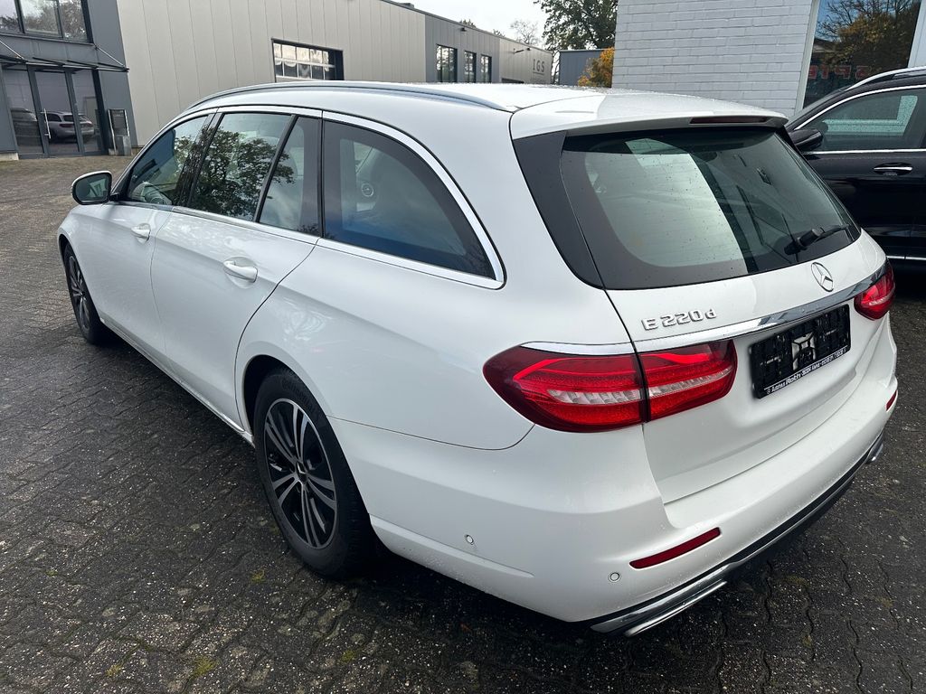 Mercedes-Benz E 220 2017