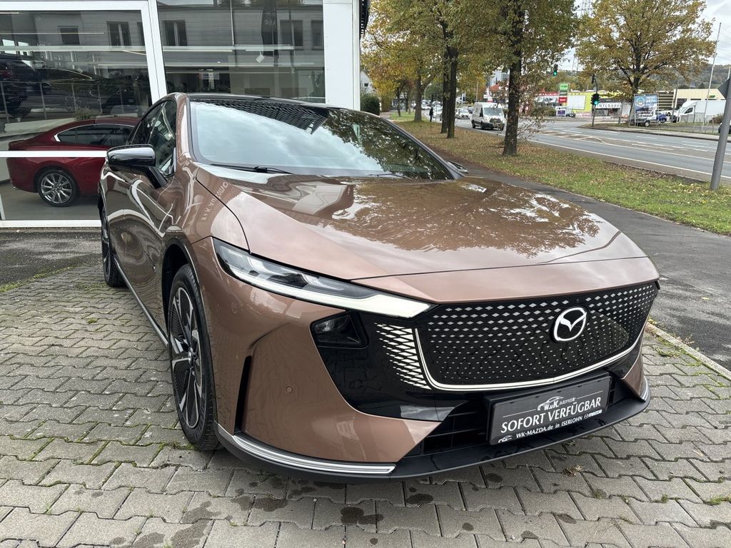 Mazda 6e 2025