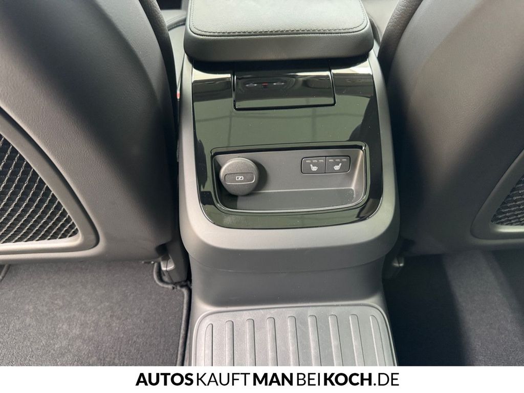Volvo V60 2024