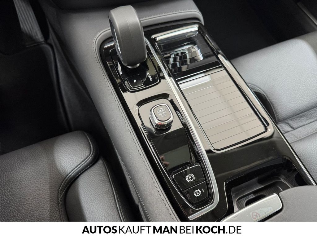 Volvo V60 2024