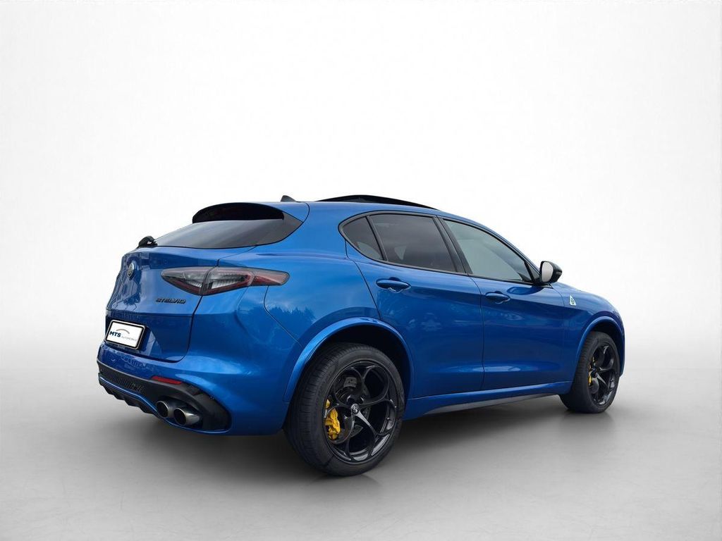 Alfa Romeo Stelvio 2021