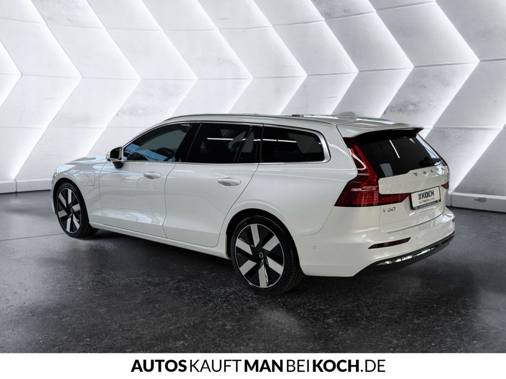 Volvo V60 2024