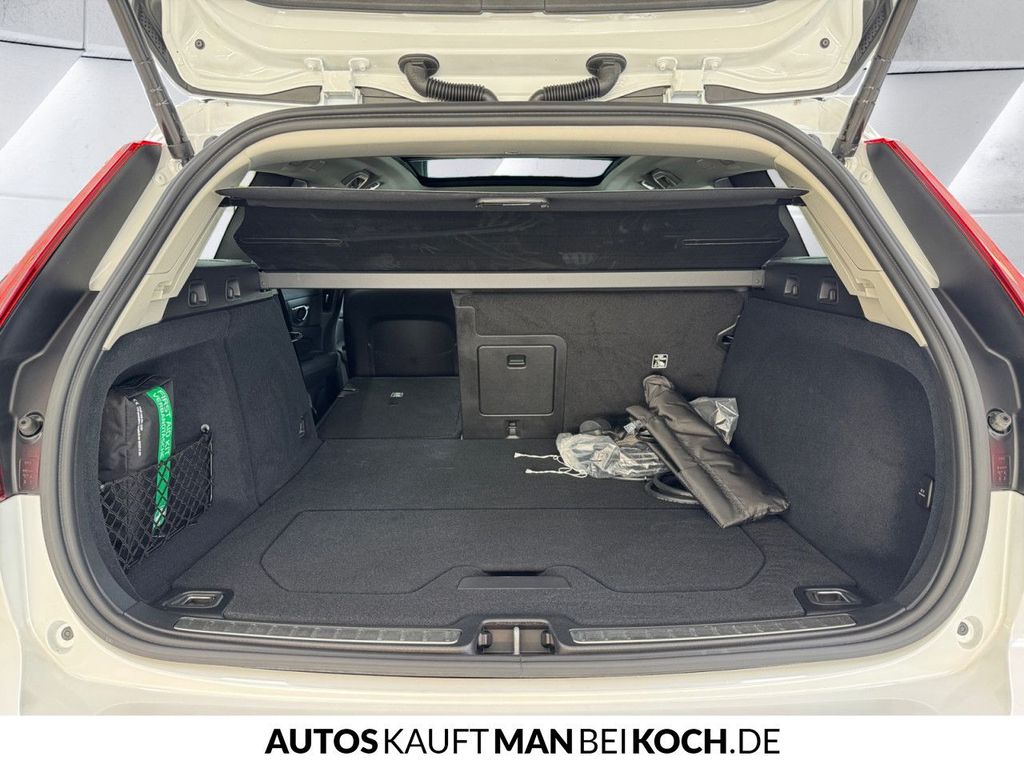 Volvo V60 2024