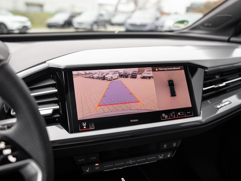 Audi Q4 e-tron 2025