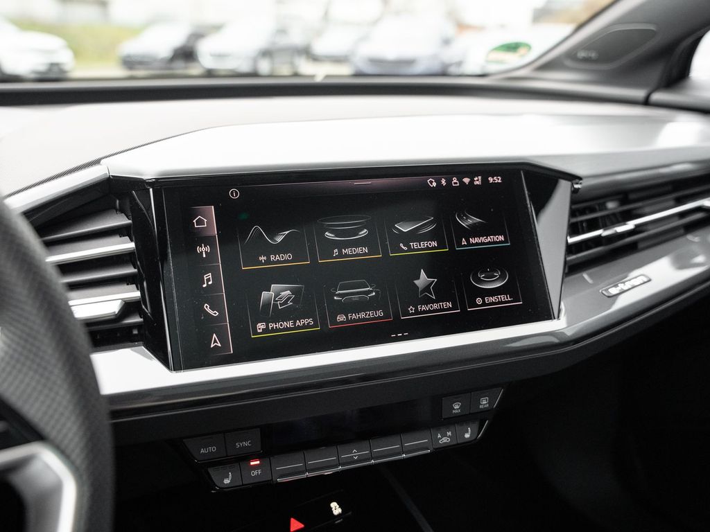 Audi Q4 e-tron 2025