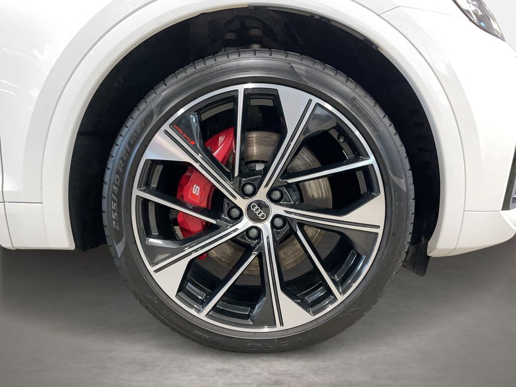 Audi SQ5 2022