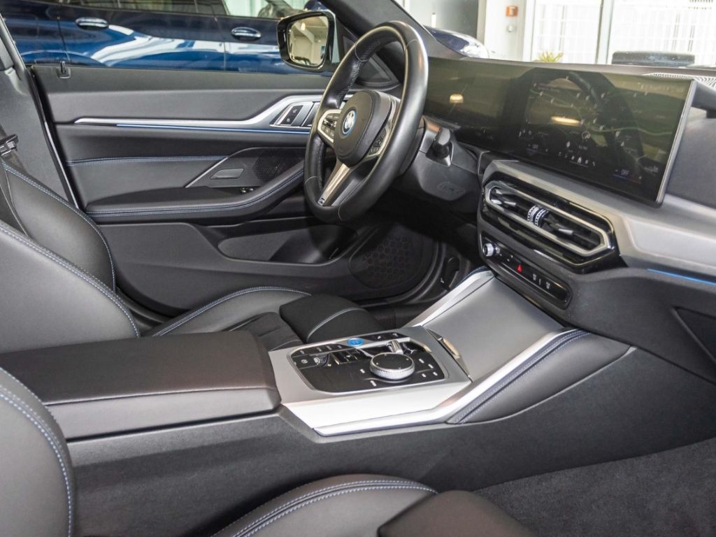 BMW i4 2023