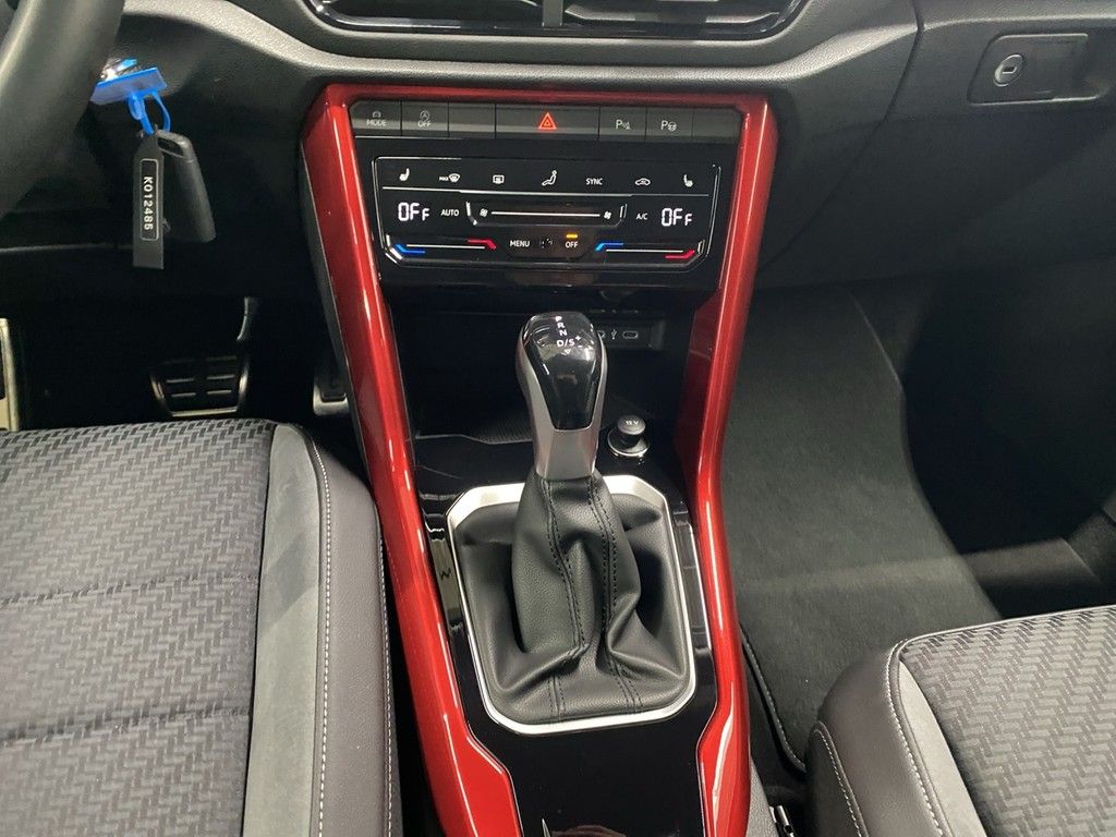Volkswagen T-Roc 2024